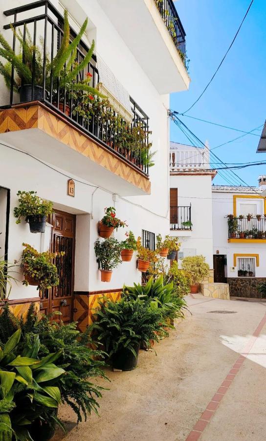Modern, Bright And Comfortable Apartment With Shared Roof Terrace Canillas de Aceituno Esterno foto