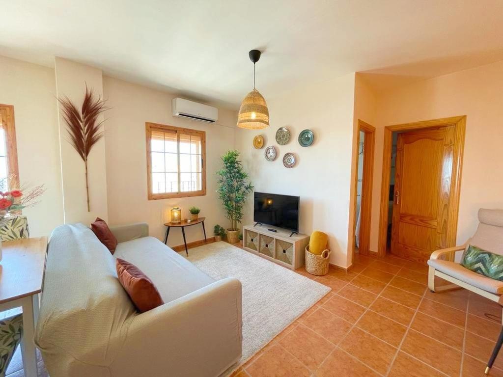 Modern, Bright And Comfortable Apartment With Shared Roof Terrace Canillas de Aceituno Esterno foto