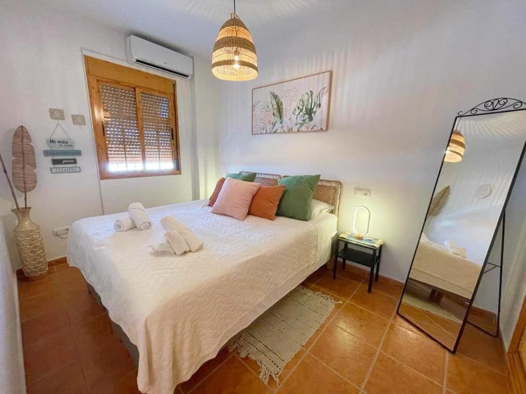 Modern, Bright And Comfortable Apartment With Shared Roof Terrace Canillas de Aceituno Esterno foto