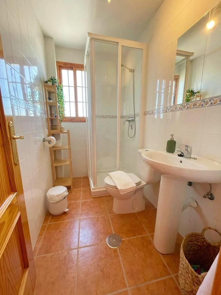 Modern, Bright And Comfortable Apartment With Shared Roof Terrace Canillas de Aceituno Esterno foto